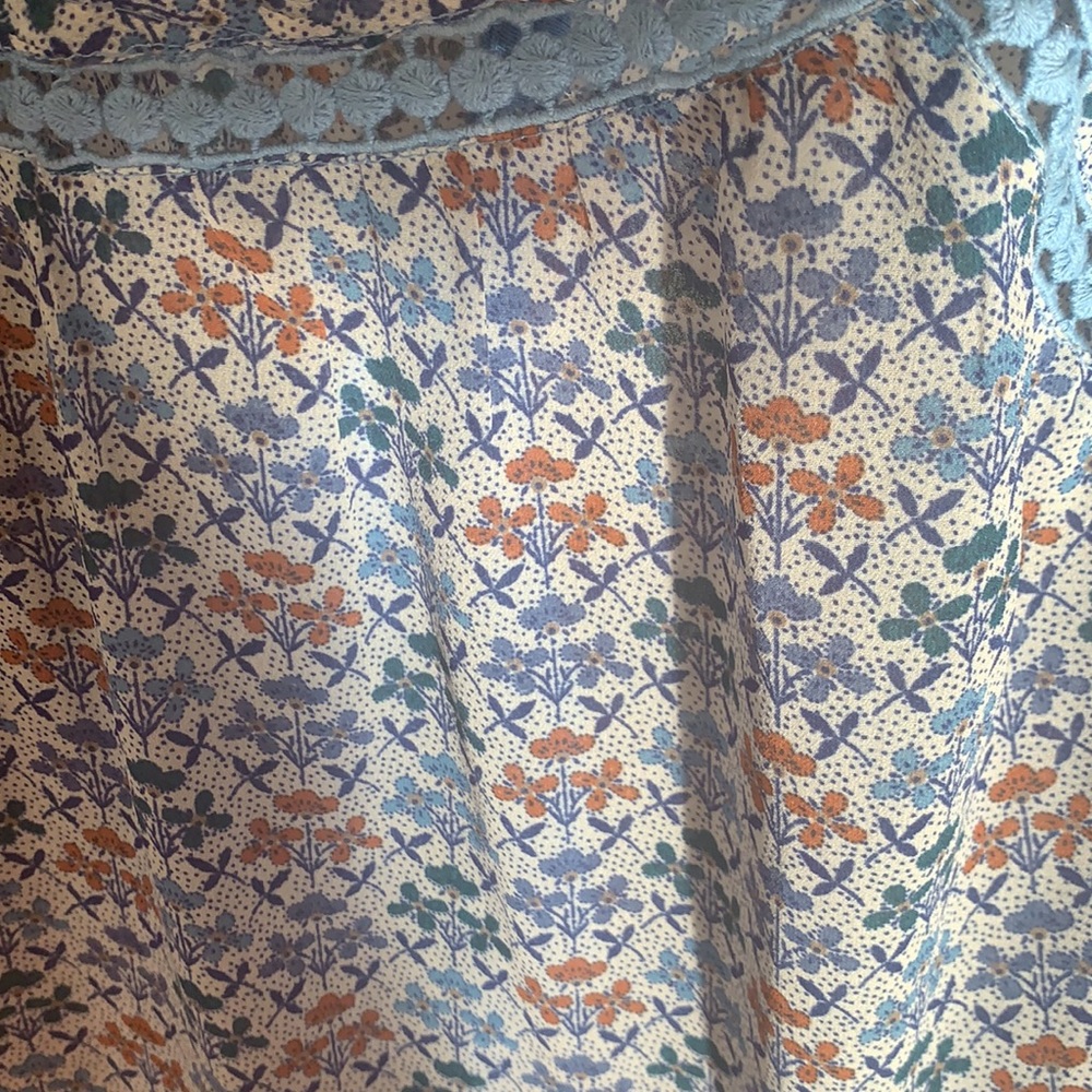 Anthroplogie tunic ( holding horses) - Picture 7 of 9